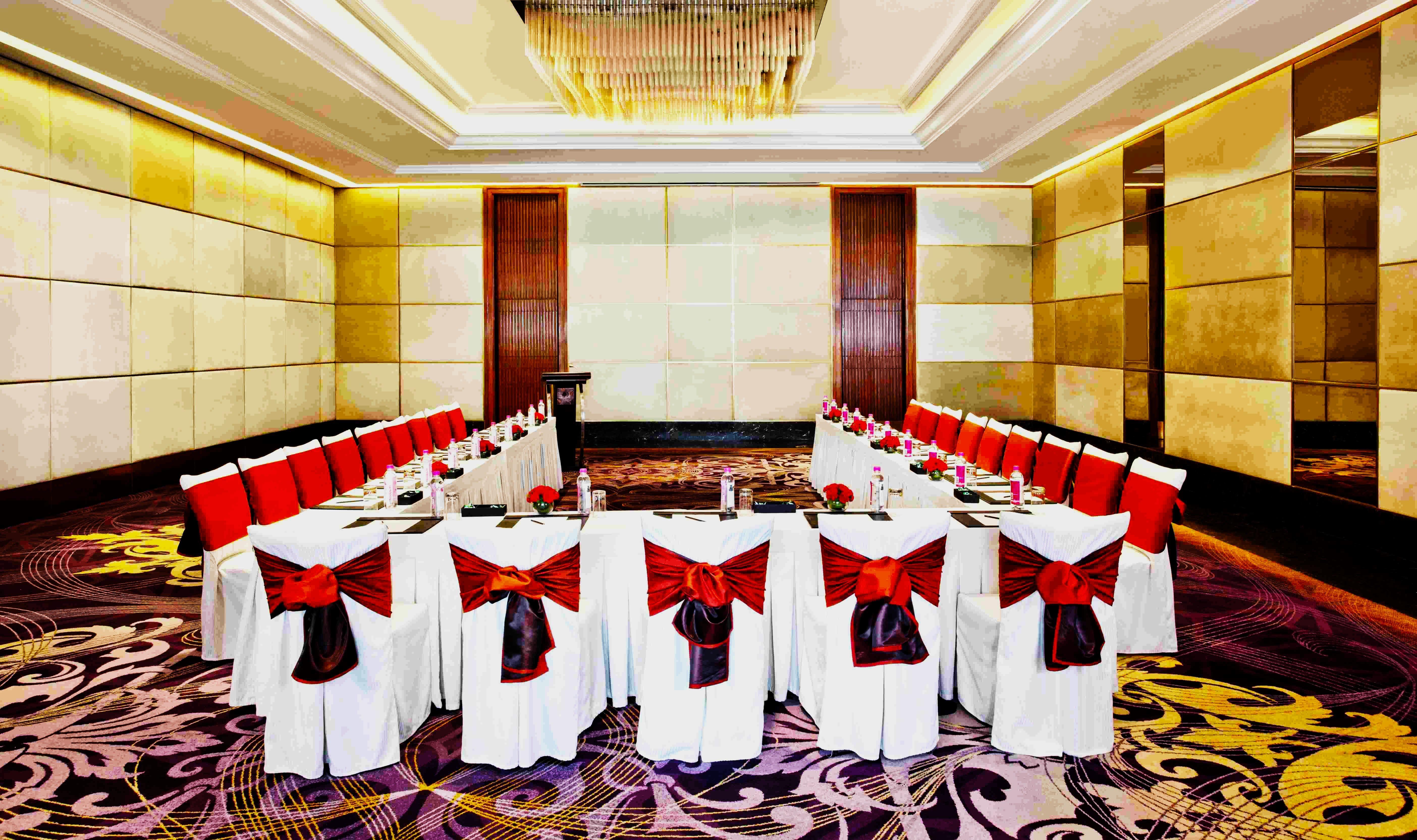 Holiday Inn New Delhi Mayur Vihar Noida By Ihg Zewnętrze zdjęcie Meeting room
